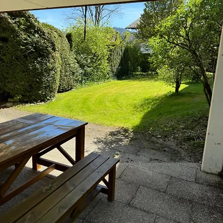 Apartment Gary Mit Zwei Terrassen Und Garten Garmisch-Partenkirchen