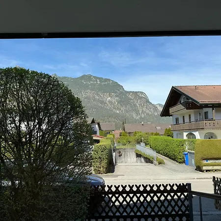 Gary Mit Zwei Terrassen Und Garten Garmisch-Partenkirchen