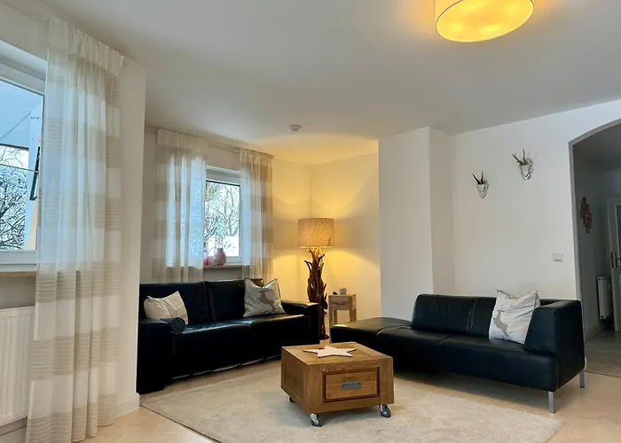 Gary Mit Zwei Terrassen Und Garten Apartment