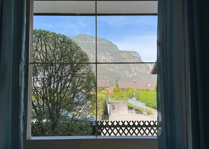 Apartment Gary Mit Zwei Terrassen Und Garten