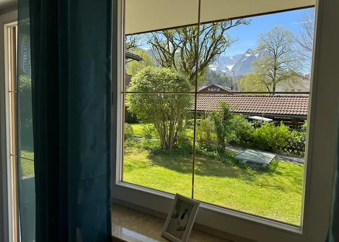 Apartment Gary Mit Zwei Terrassen Und Garten Garmisch-Partenkirchen